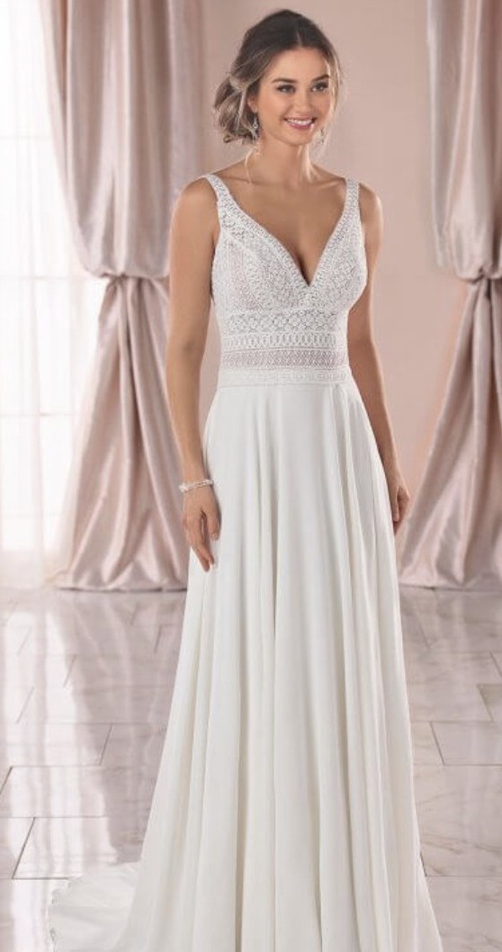 geometric lace wedding dress