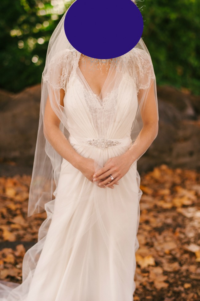 carrie bradshaw wedding gown