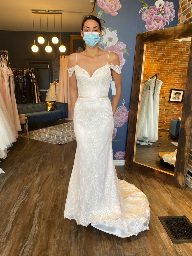 Paloma Blanca New Wedding Dress Save 77% - Stillwhite