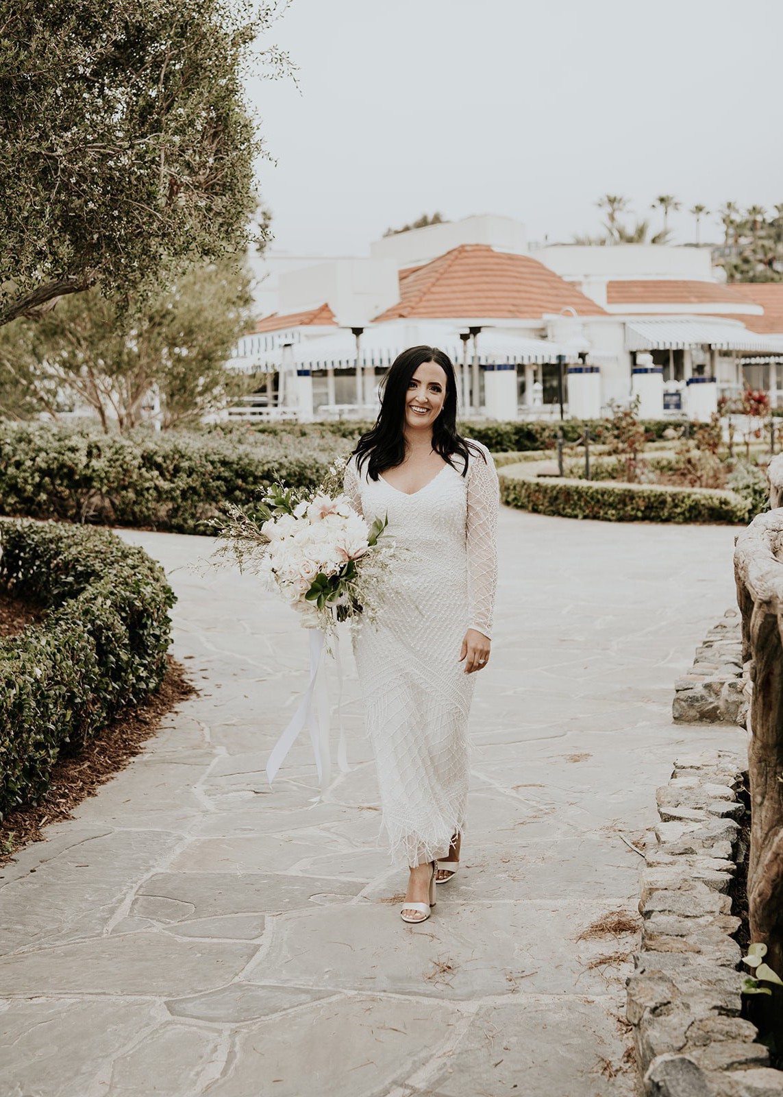 used adrianna papell gowns