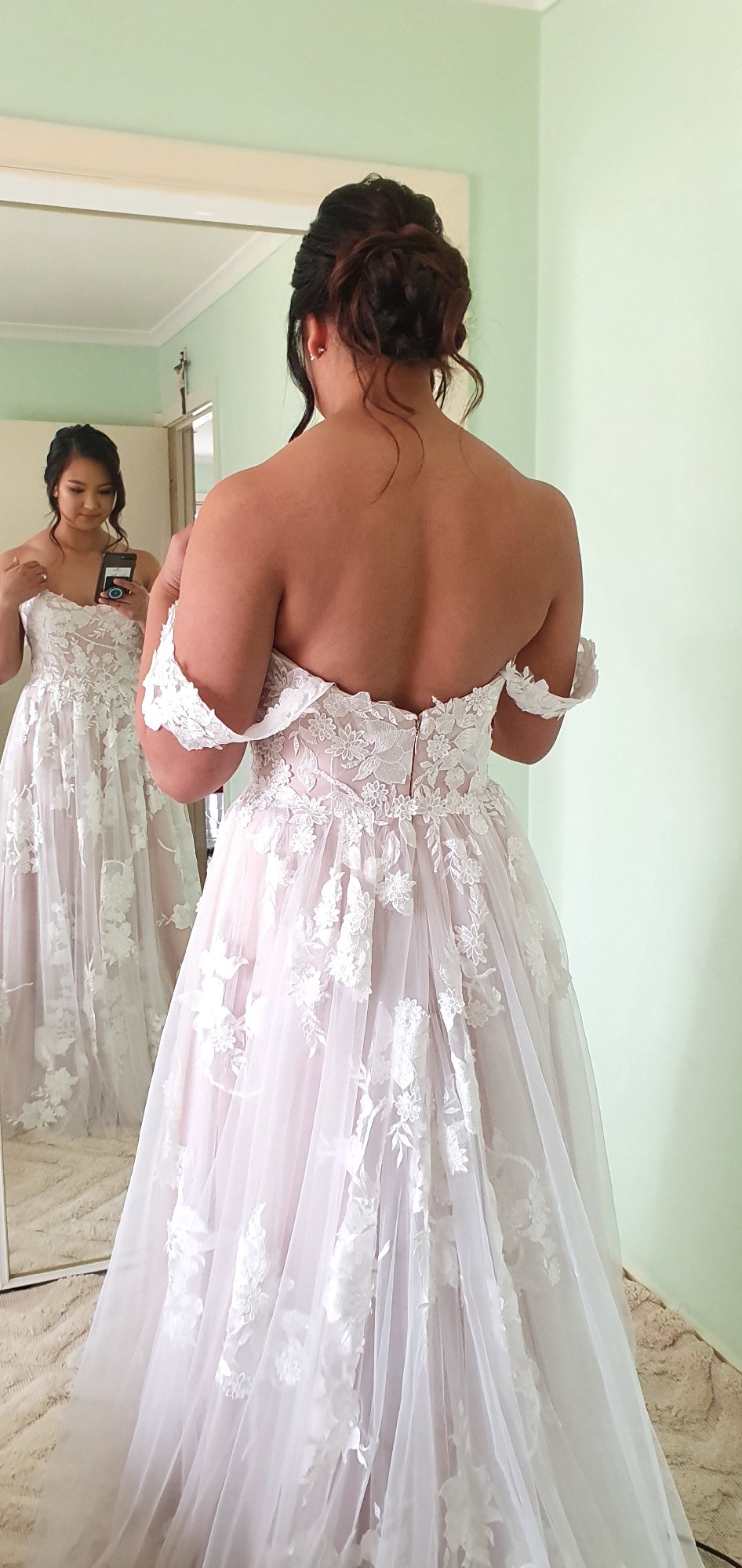 Madi Lane Elora New Wedding Dress Save 38% - Stillwhite