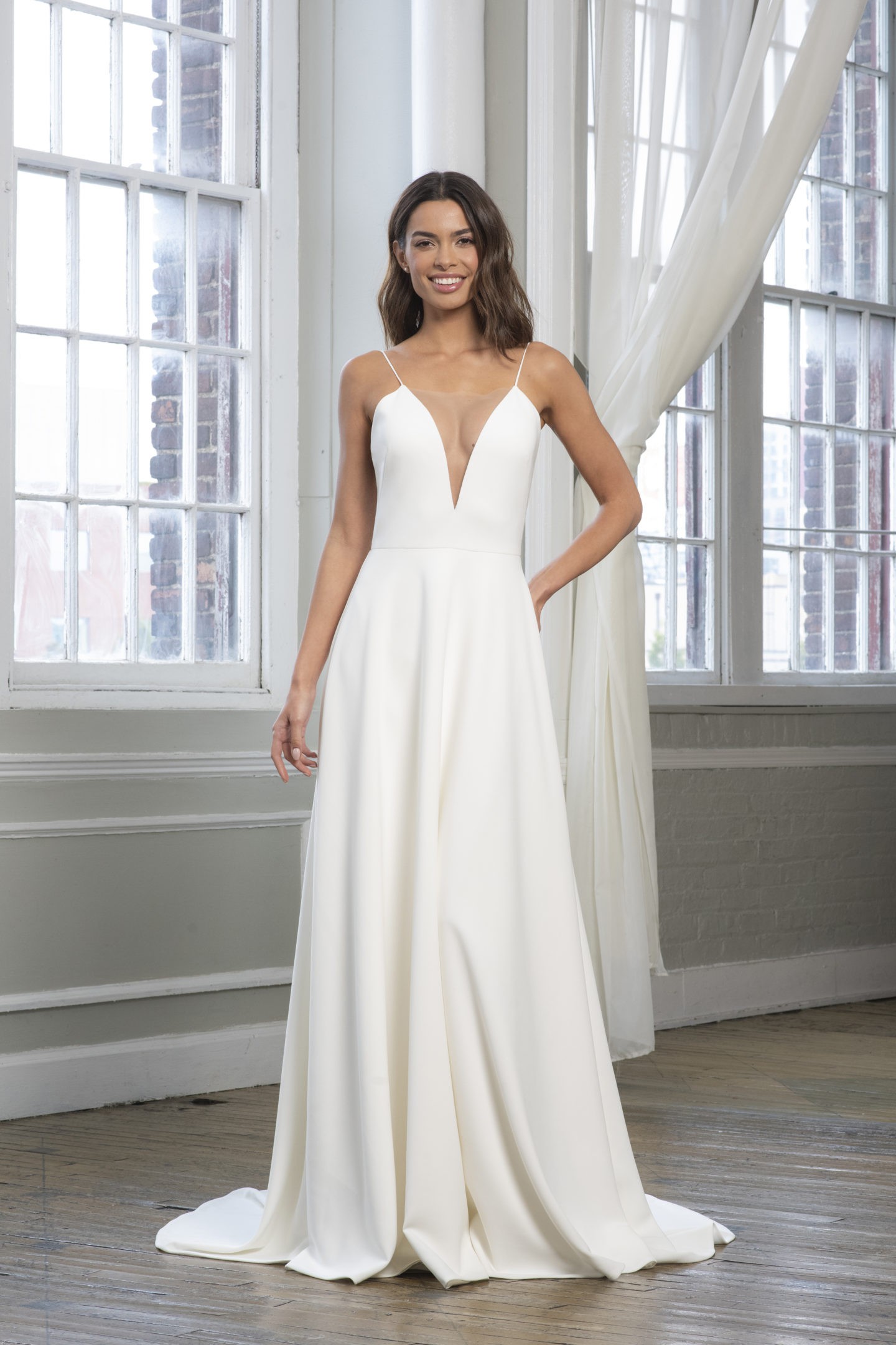 Theia Couture New Wedding Dress Save 50% - Stillwhite
