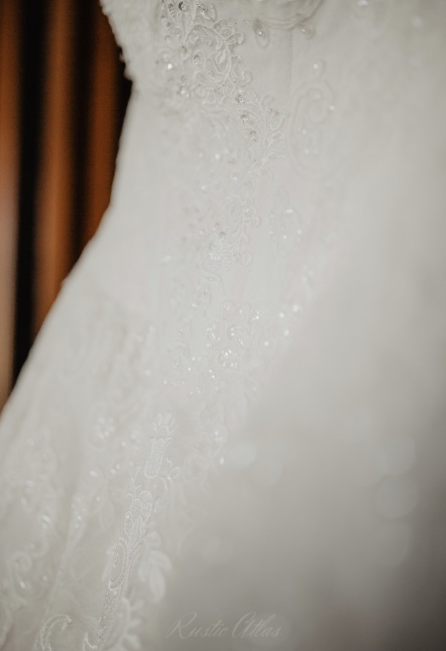 cwg749 oleg cassini