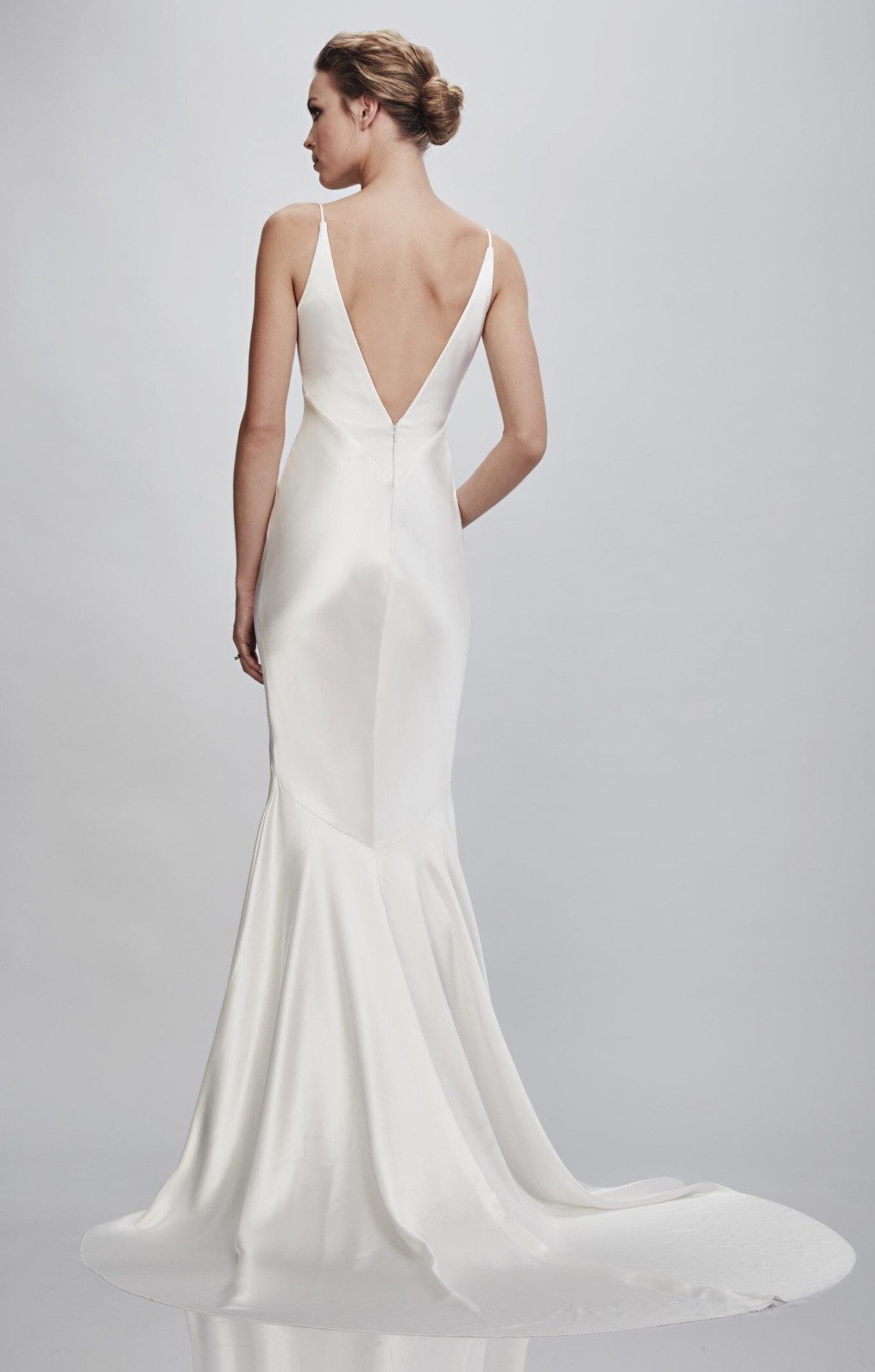 Theia Couture Jean New Wedding Dress Save 19% - Stillwhite