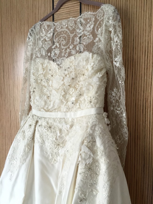  Elie  Saab  MONET by Pronovias Second Hand Wedding  Dress  on 