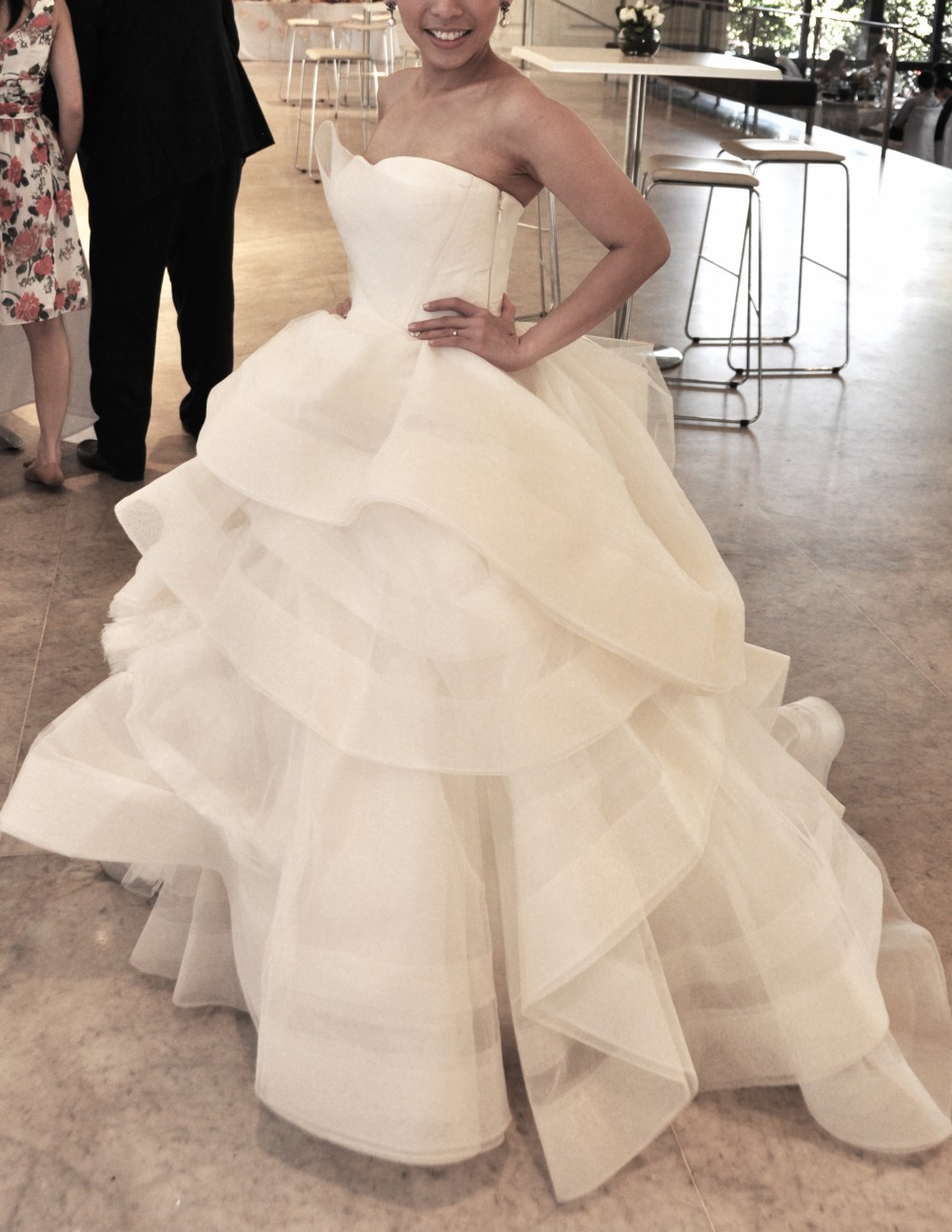 Vera Wang, Katherine Used Wedding Dress Save 44% - Stillwhite