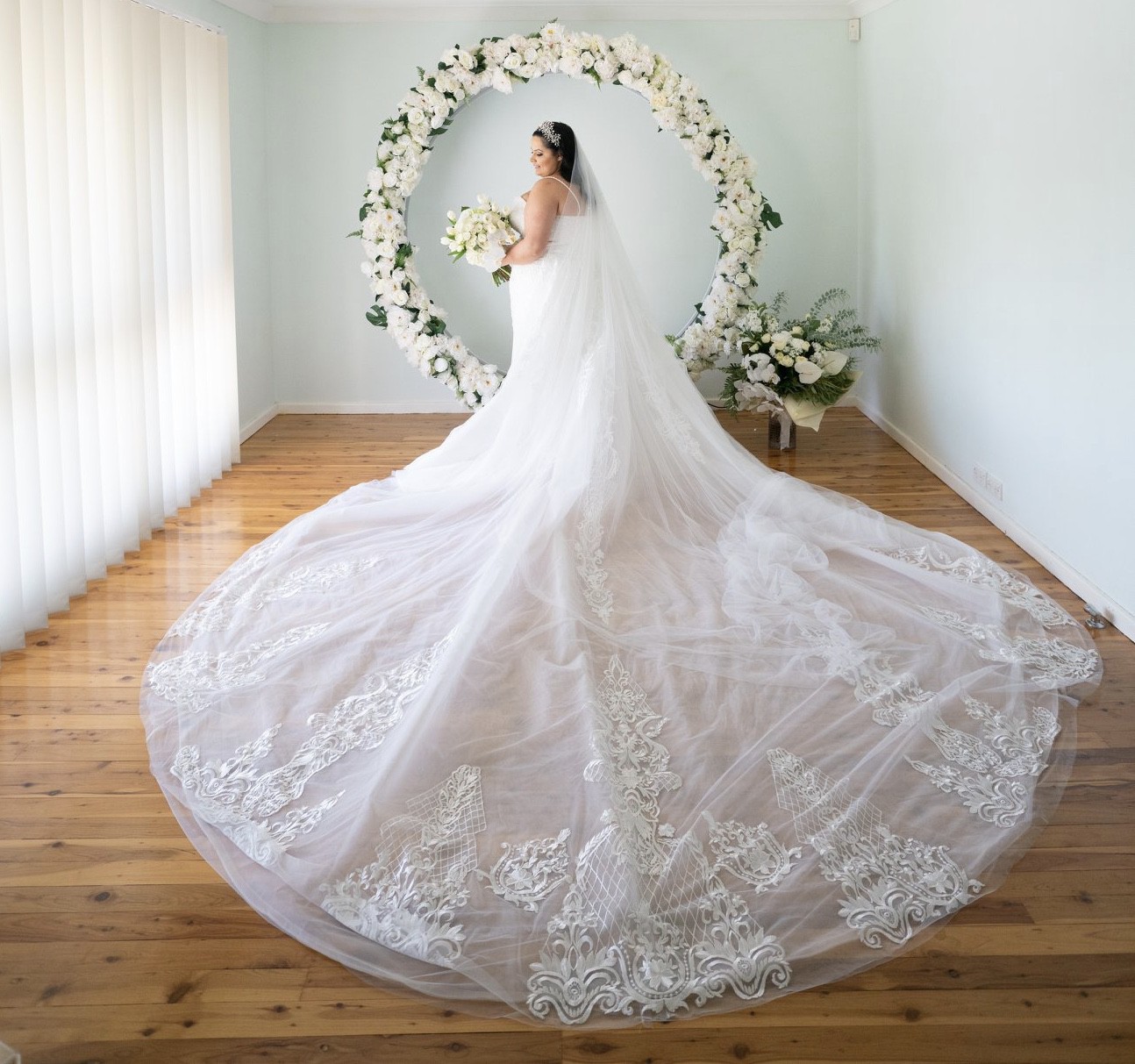 Two Birds Bridal Custom Made Used Wedding Dress Save 71 Stillwhite