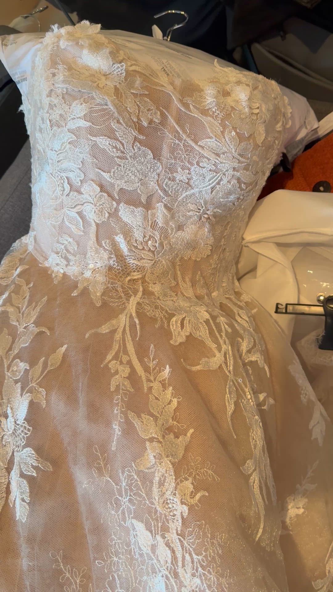 Monique Lhuillier, Truly