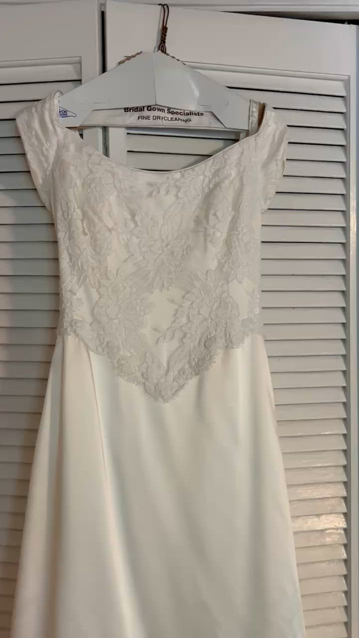 Richard Glasgow, Satin A-line skirt, Off the shoulder