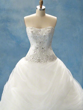 Alfred Angelo Belle S Disney Princess Used Wedding Dress On Sale