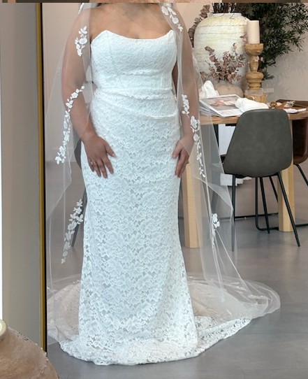 confetti and lace bridesmaid dresses Yvette Lace A-Line Midi Dress - White main image 0