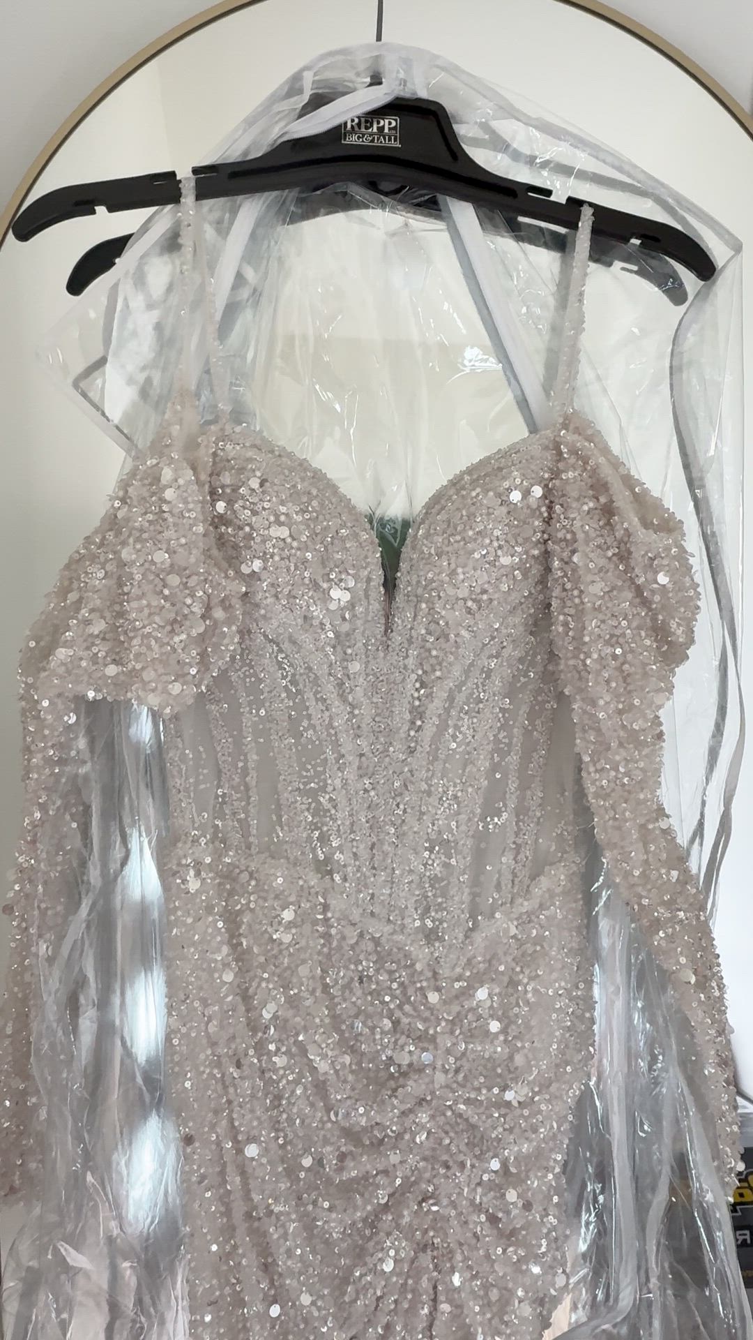 Pallas Couture, The Jessika