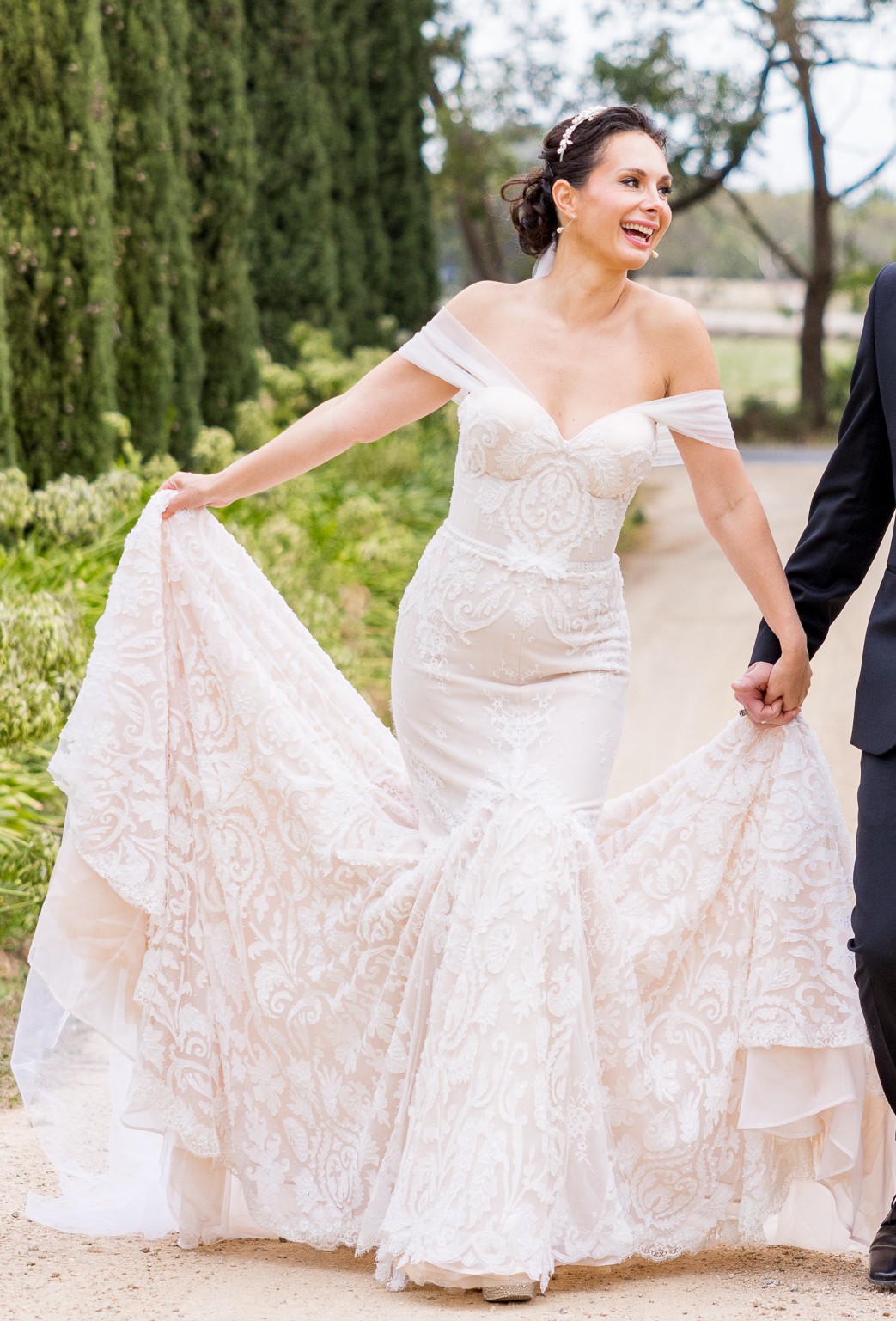 Inbal Dror, BR-15-16 Wedding Dress Save 77% Stillwhite