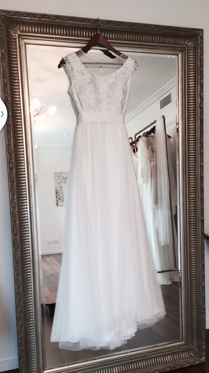 Made With Love, lexi lace with tulle New Wedding Dress Save 31% - Stillwhite