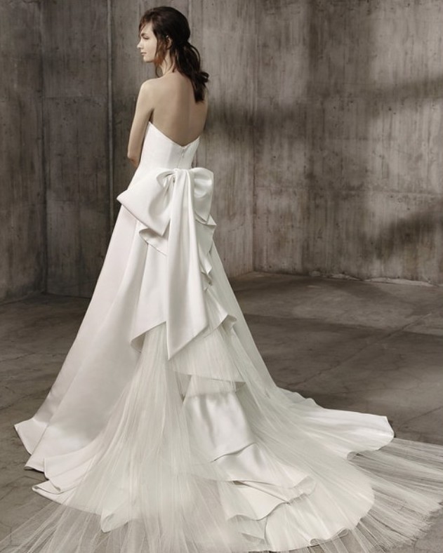 badgley mischka white gown